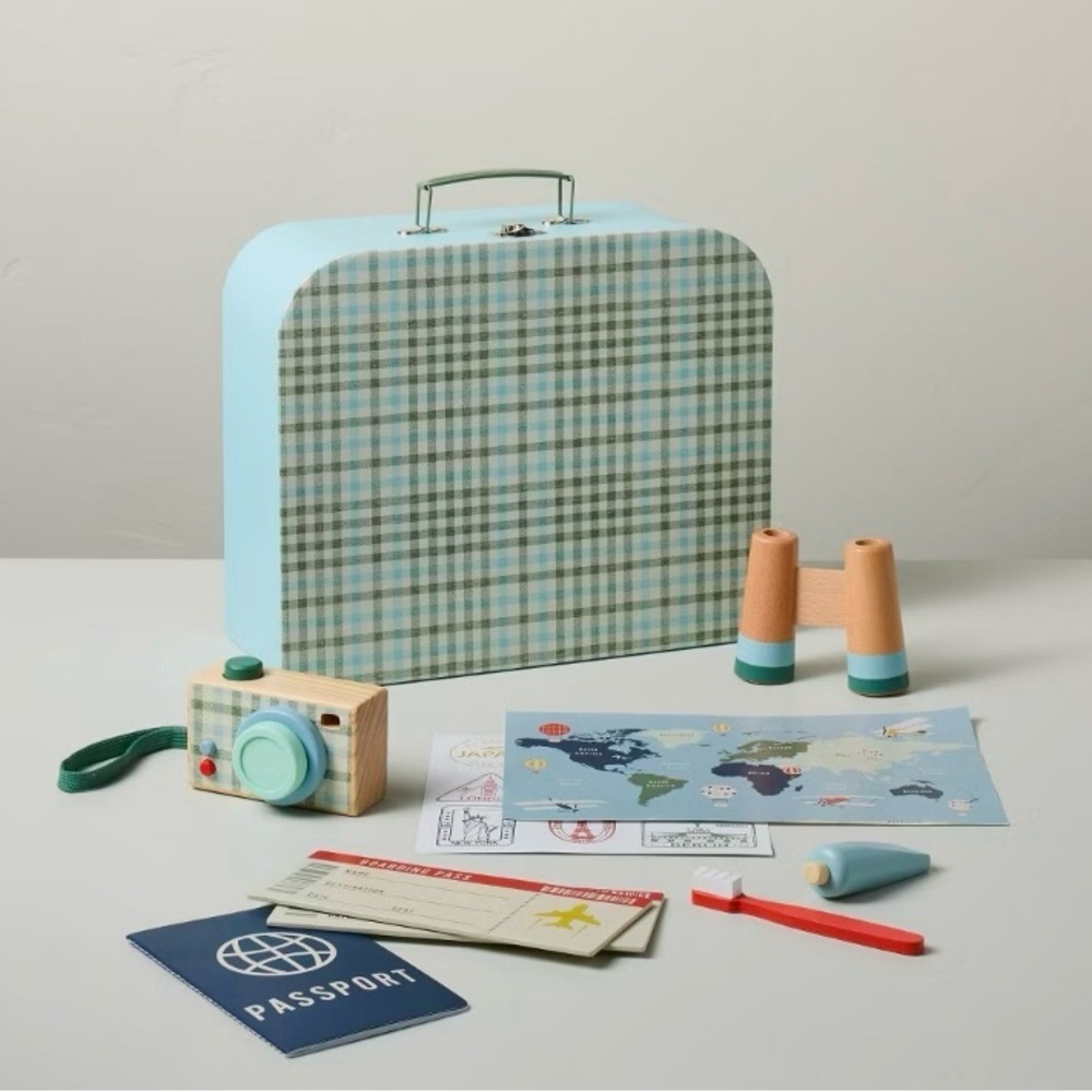 NWT-HEARTH & HAND BY MAGNOLIA-KIDS TOY TRAVEL SET